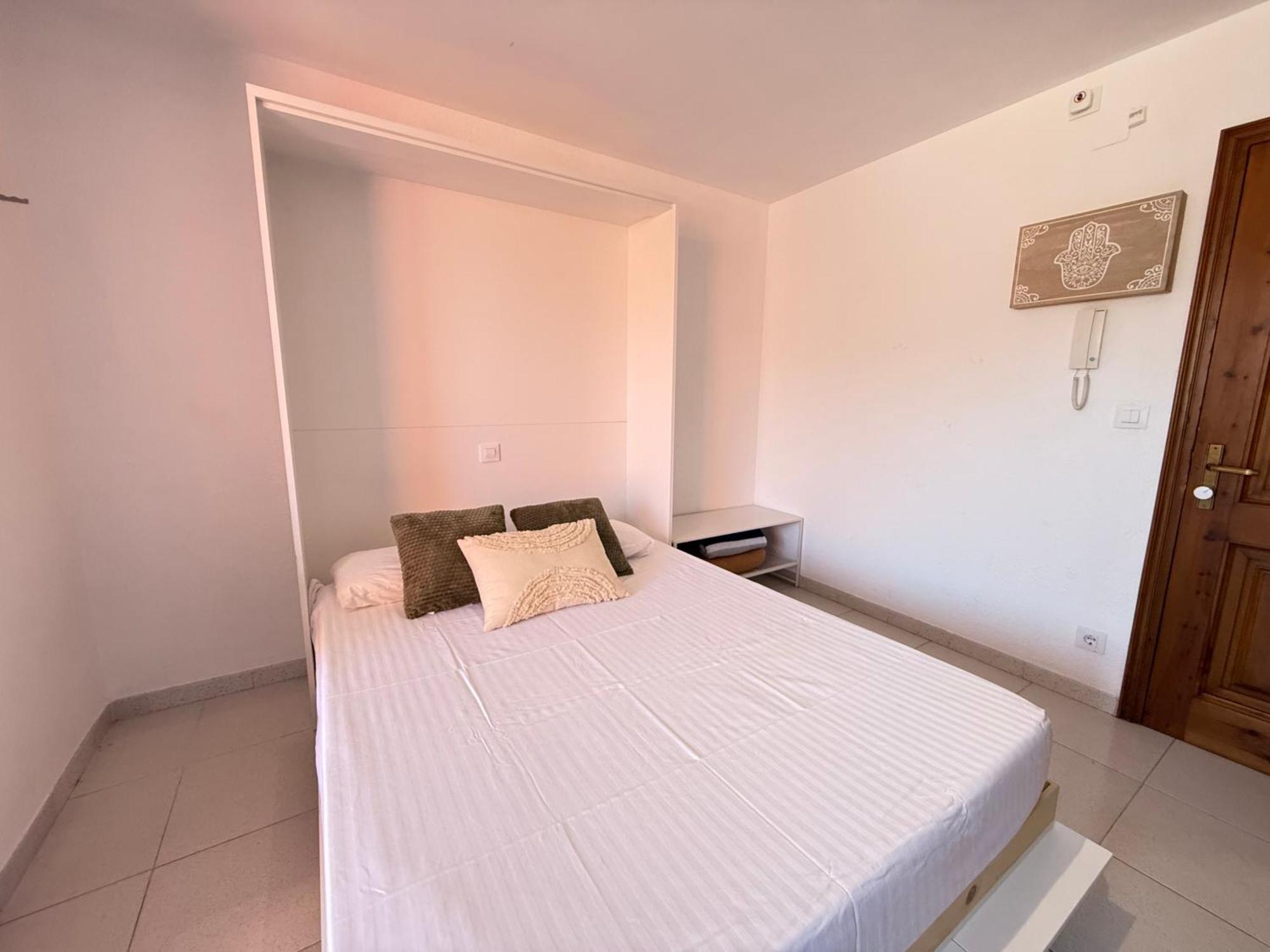 Apartment Agi Pi Sunyer *